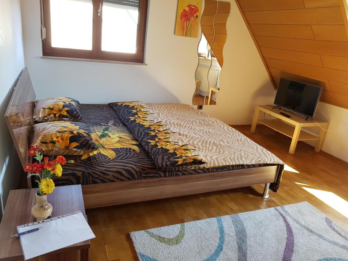 Alex Pension Aichtal Экстерьер фото